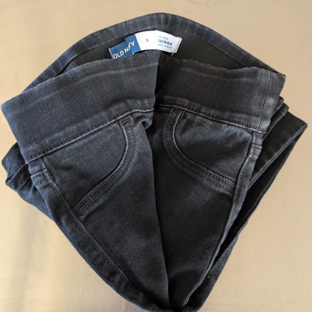 Old Navy women's Jeggings BLK size 0